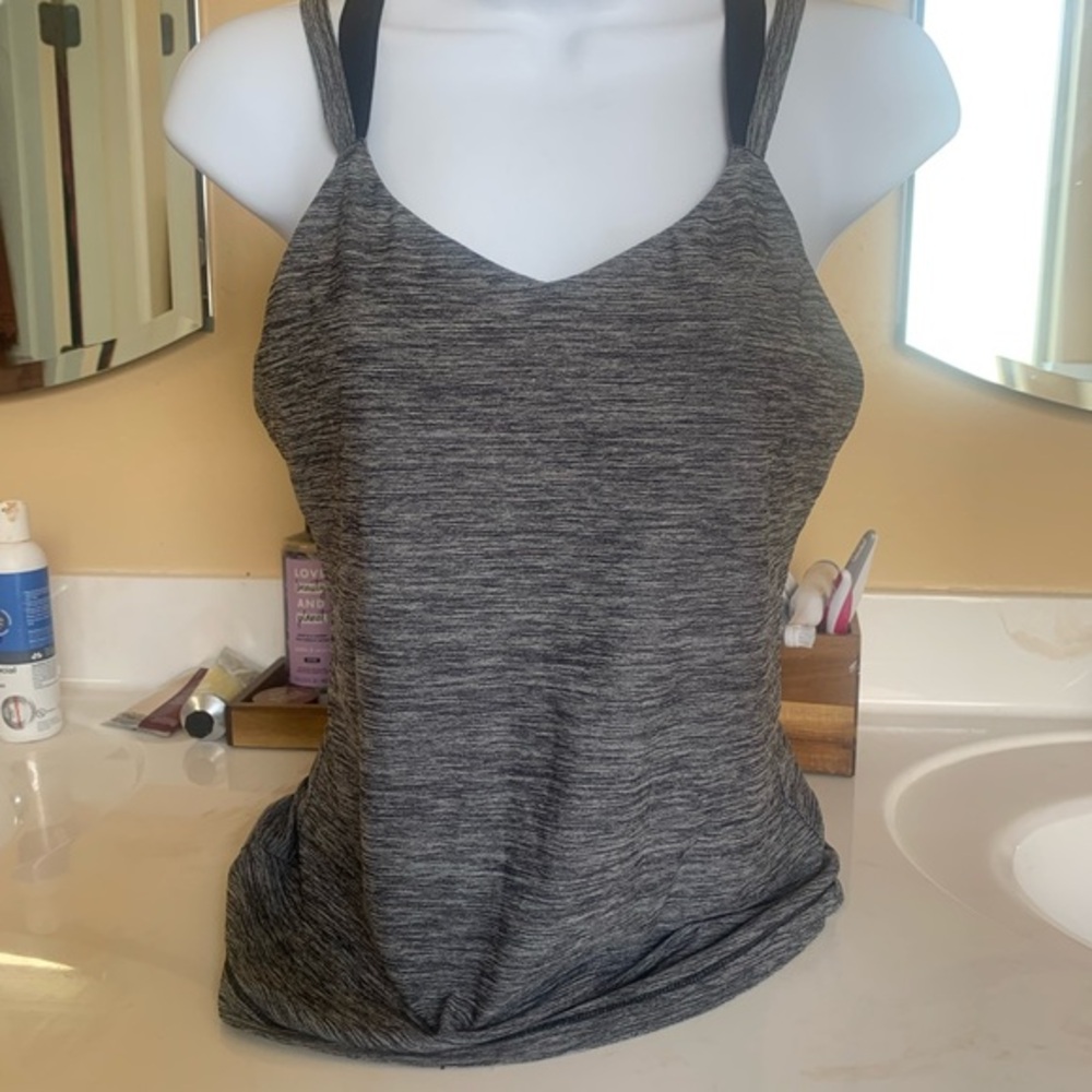 EUC grey work out tank - Picture 2 of 3